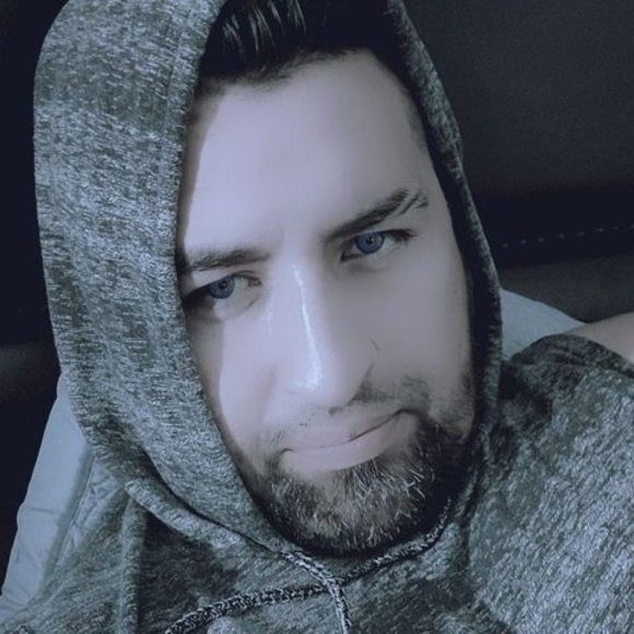 Meet your Posher, Carlos - Picture 1 of 1